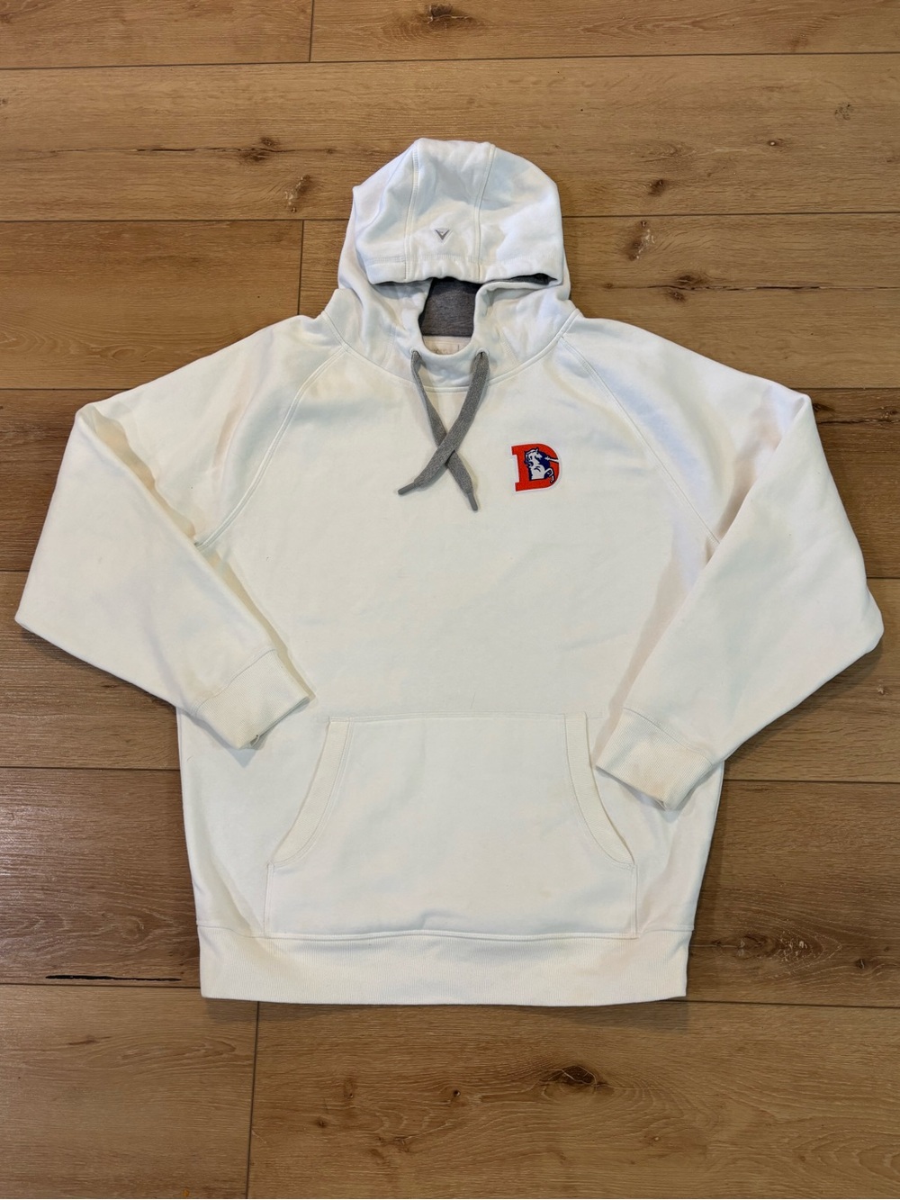 Denver Broncos Antigua White Pullover Hoodie XL